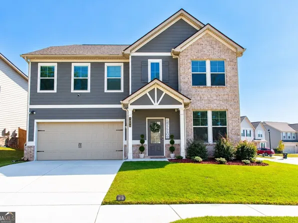 3000 Greg Trl, Fayetteville, GA 30214