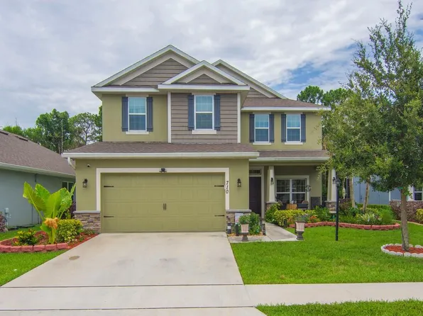 710 NE Turtleback Trail, Port St Lucie, FL 34983