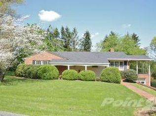 903 Sunset Dr, Lexington, VA 24450