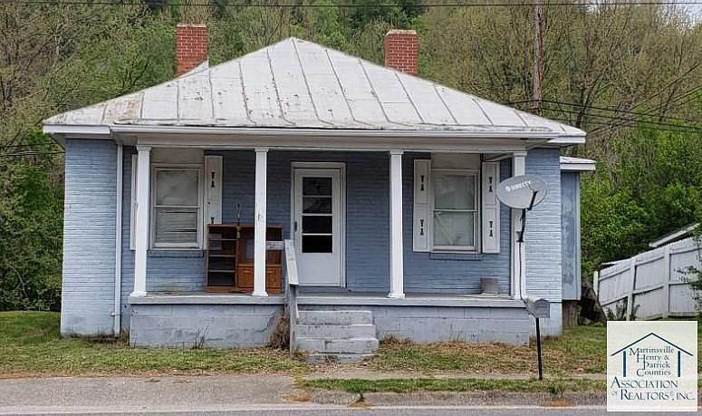 1st image of 4162 Fairystone Park Hwy