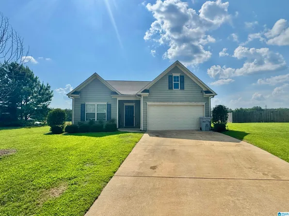 392 Springs Crossing Dr, Columbiana, AL 35051