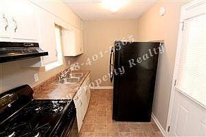 4th image of 312 West Ave Unit A