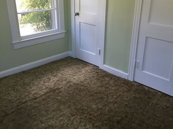 4th image of 3201 Wagner St