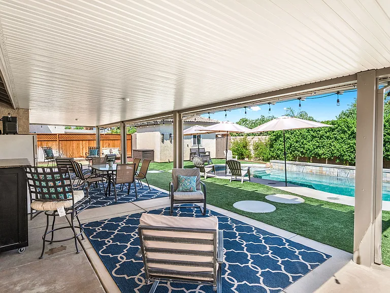 full covered back patio