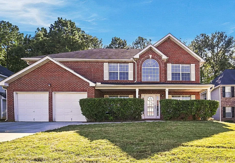 896 Brisley Cir