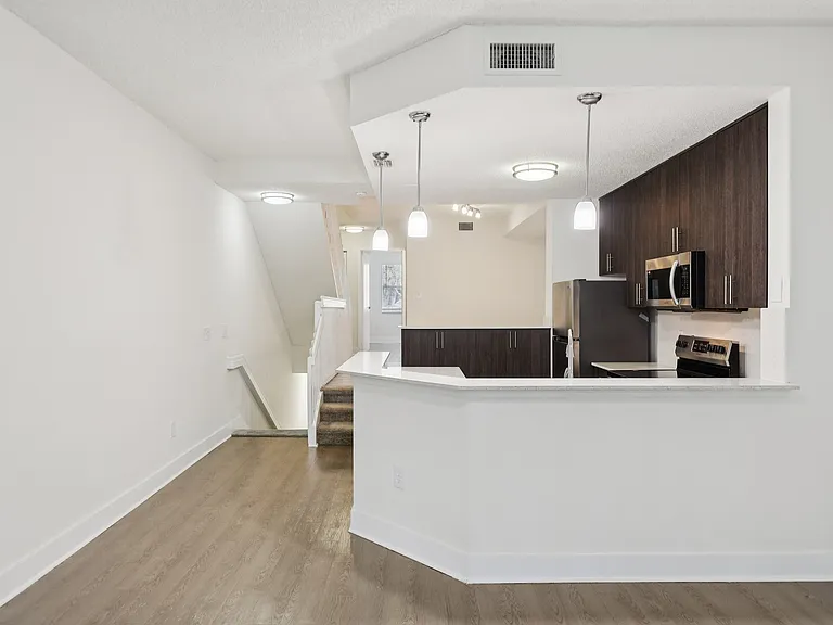 Windsor Castle Townhome Community — Photo 115