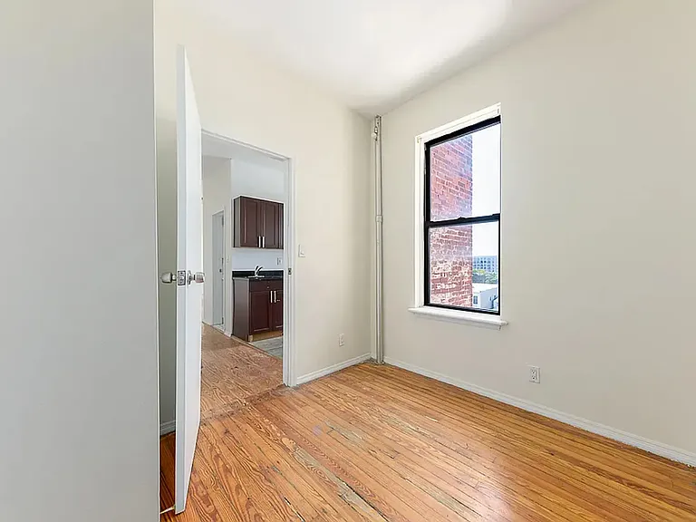 280 14th St #3E — Photo 4