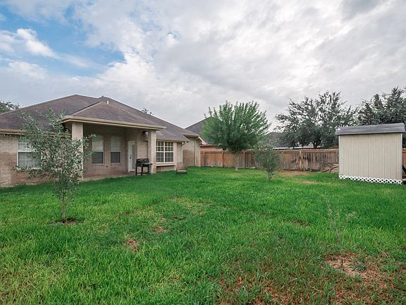2nd image of 1316 Tanglewood Dr