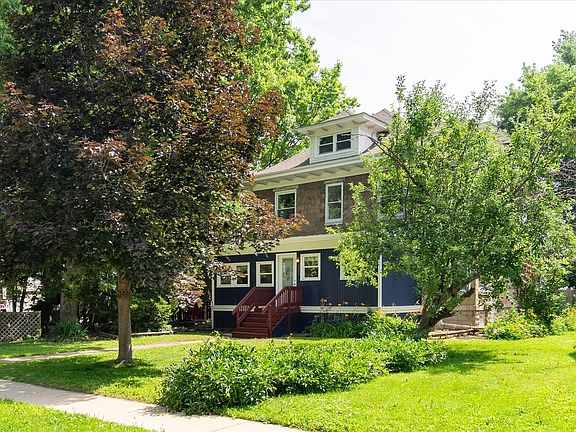 3rd image of 303 N Euclid Ave