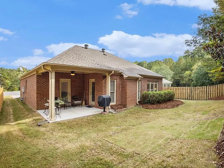 3544 Crossings Cir — Photo 5