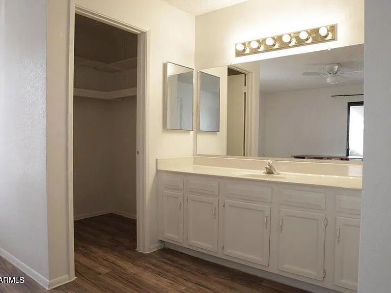 850 S River Dr #2019 — Photo 7