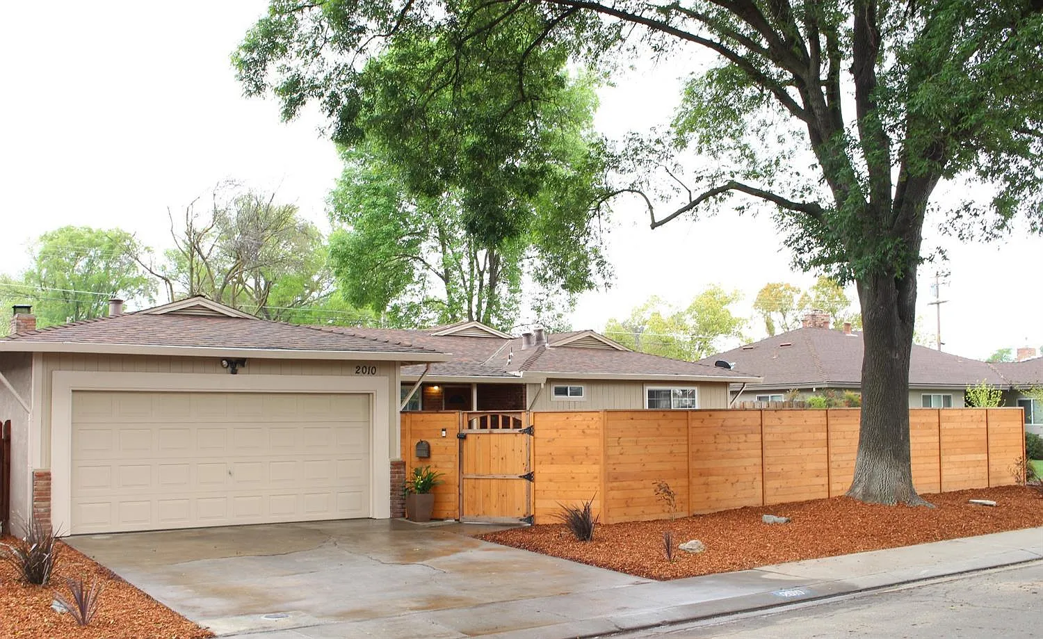 2010 La Villa Rose Ct photo 1