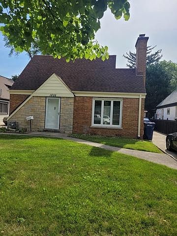 1st image of 1805 N 74th Ave
