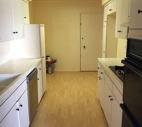 5th image of 6225 Coldwater Canyon Ave Unit 209