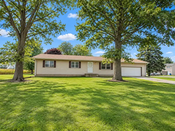 10419 Hampton Dr, Rock Falls, IL 61071
