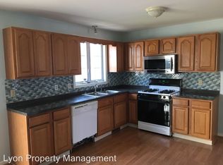 56 Benjamin St, Fall River, MA 02724