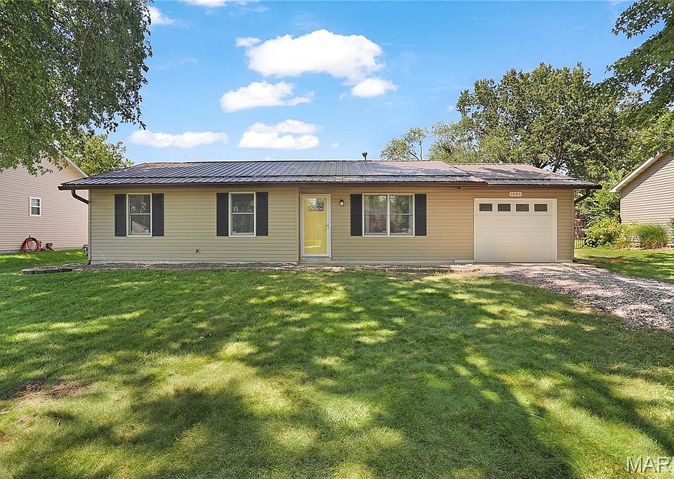 1st image of 1054 Catalina Dr