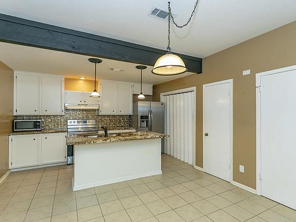 5th image of 5360 Dawn Dr