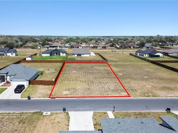 2700 Stone Oak Dr, Weslaco, TX 78599