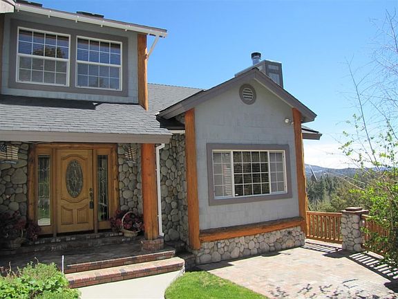 3rd image of 889 Andrew Ln