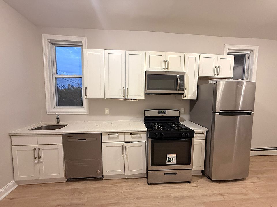 1st image of 153 Academy St #27E