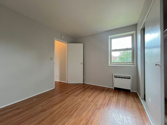 5th image of 2022 Delaware Ave APT 3