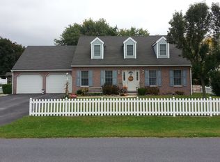 1326 4th Ave, Chambersburg, PA
