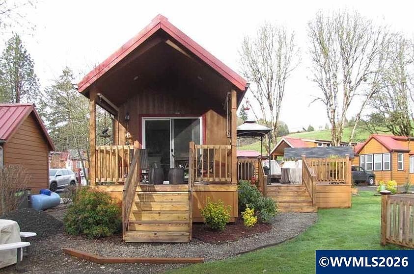 1st image of 8372 Enchanted Way SE