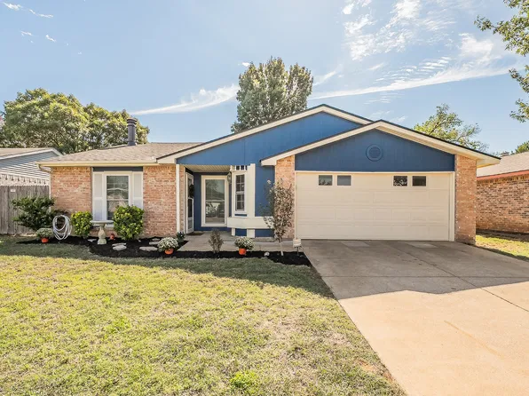 4712 China Rose Dr, Fort Worth, TX 76137
