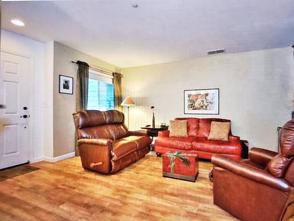 3rd image of 6353 Holly Gillingham Ln