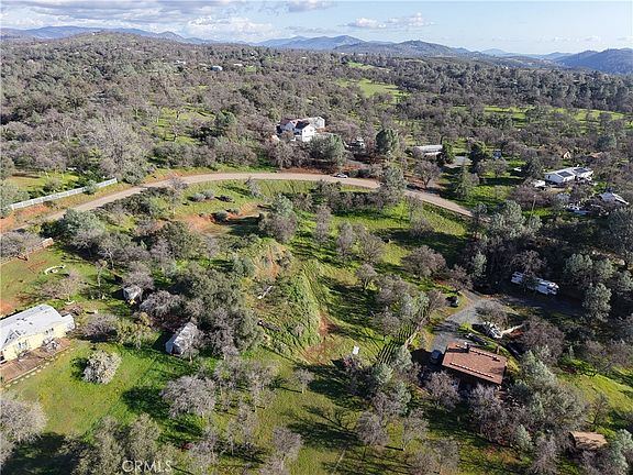 4th image of 10441 Castano Way