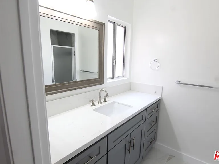 1825 Glendon Ave #6 — Photo 13