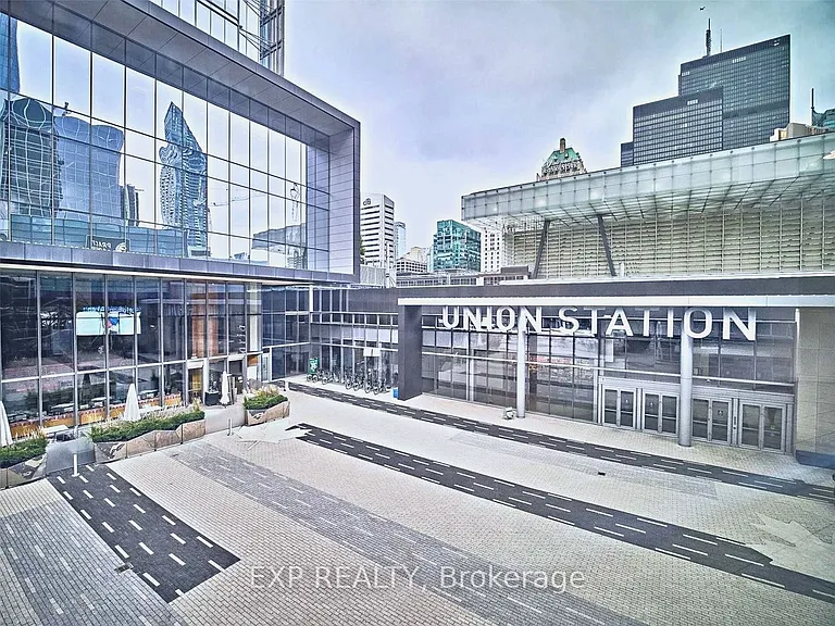 88 Harbour St #2302 — Photo 11