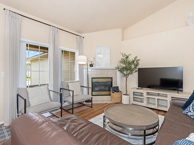 5875 S Hollyhock Way — Photo 13