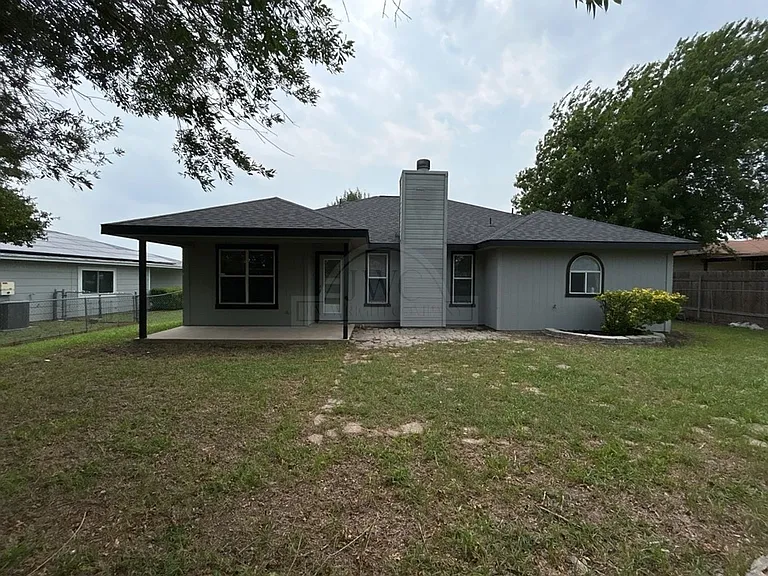 2707 Casey Dr — Photo 21