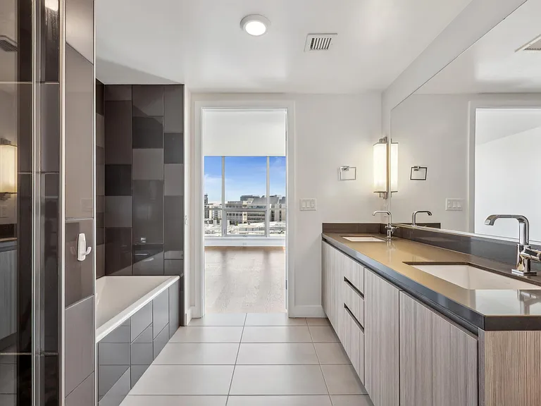 718 Long Bridge St #800 — Photo 36