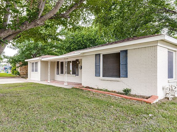 3rd image of 5901 Circular Dr