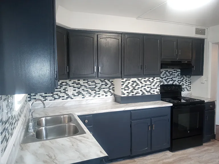 1400 Wolfe Ave #3 — Photo 9
