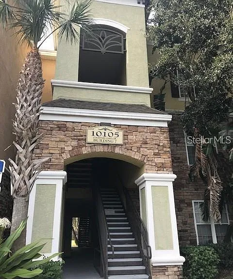10105 Courtney Oaks Blvd #304 — Photo 1