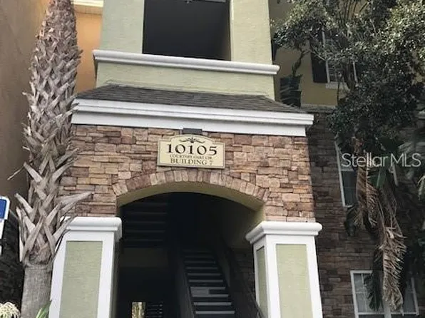 10105 Courtney Oaks Blvd APT 304, Tampa, FL 33619