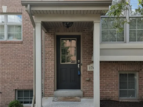 1705 Waterleaf Dr #1705, Sewickley, PA 15143