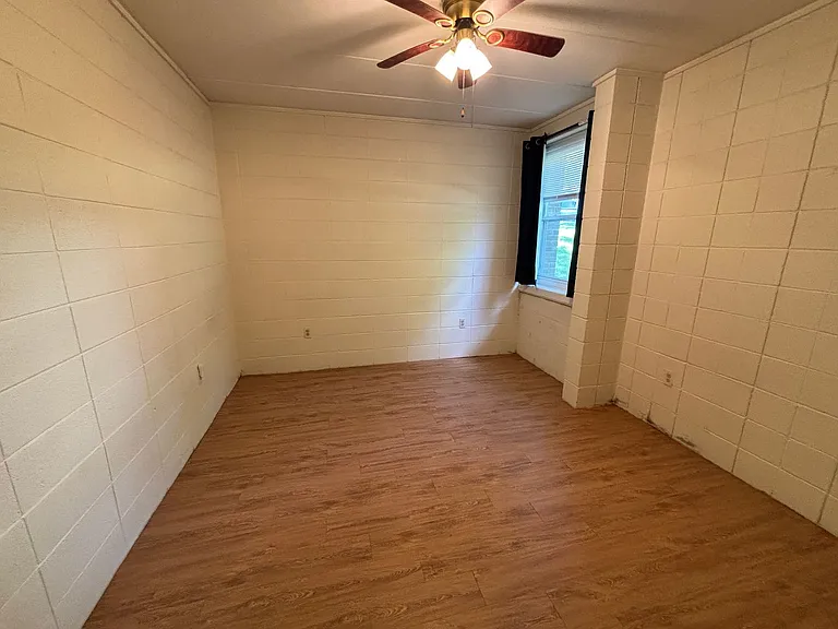 900 Brightwood Manor Dr #B-4 — Photo 19