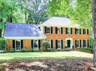 1615 Oakwood Dr, Roswell, GA 30075