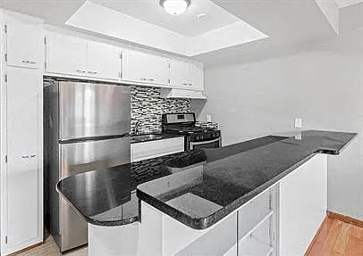 3428 Harriet Apartments