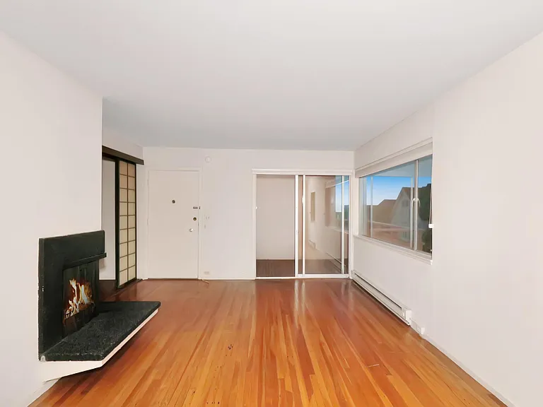 90 Alta St #4 — Photo 4