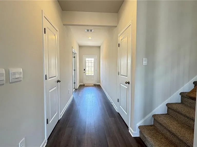 228 Water Oak Way — Photo 3