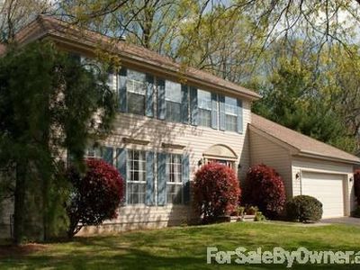 43 Branson Dr, Lincroft, NJ, 07738
