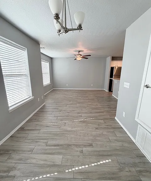 287 S Breakwater Ln — Photo 11