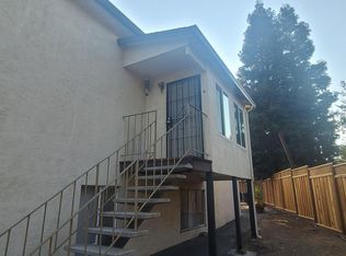 4250 1st St APT D, Pleasanton, CA 94566