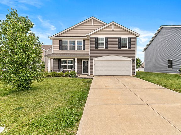 3rd image of 4449 Averly Park Cir